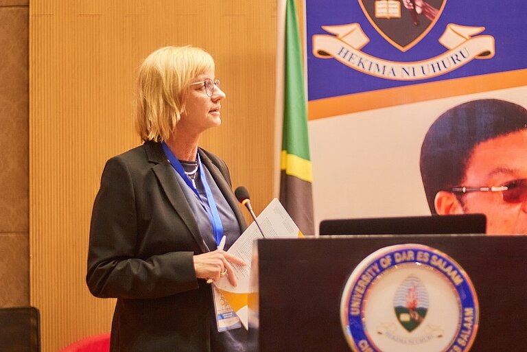 Frauke Heinze, DVV International Regionalleiterin Ostafrika 